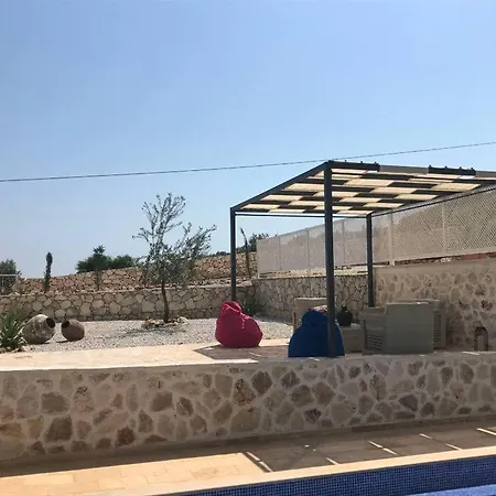 - 3 Bed With Large Private Pool *