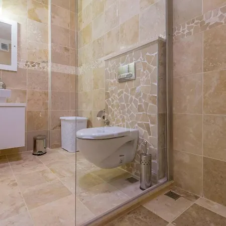 - 3 Bed With Large Private Pool קלקן