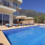 - 3 Bed With Large Private Pool
