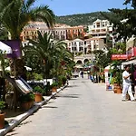 - 3 Bed With Large Private Pool 펜션